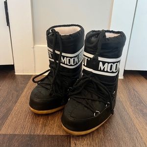 Kids Black Moon Boot Snow Boots